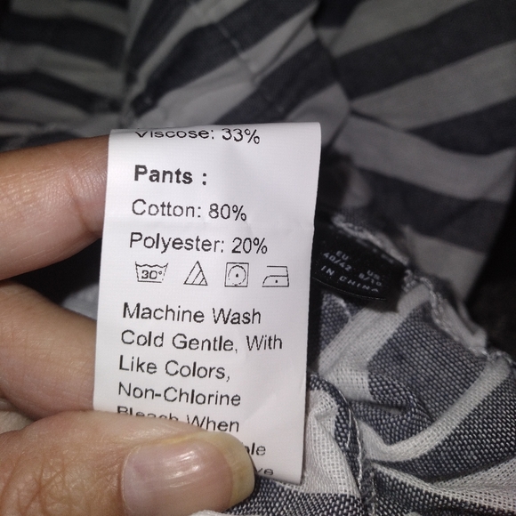 Shein paperbag waist pull on striped shorts, size L - Picture 4 of 4